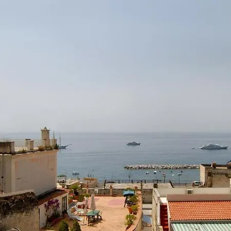 La Maddalena Lägenhet